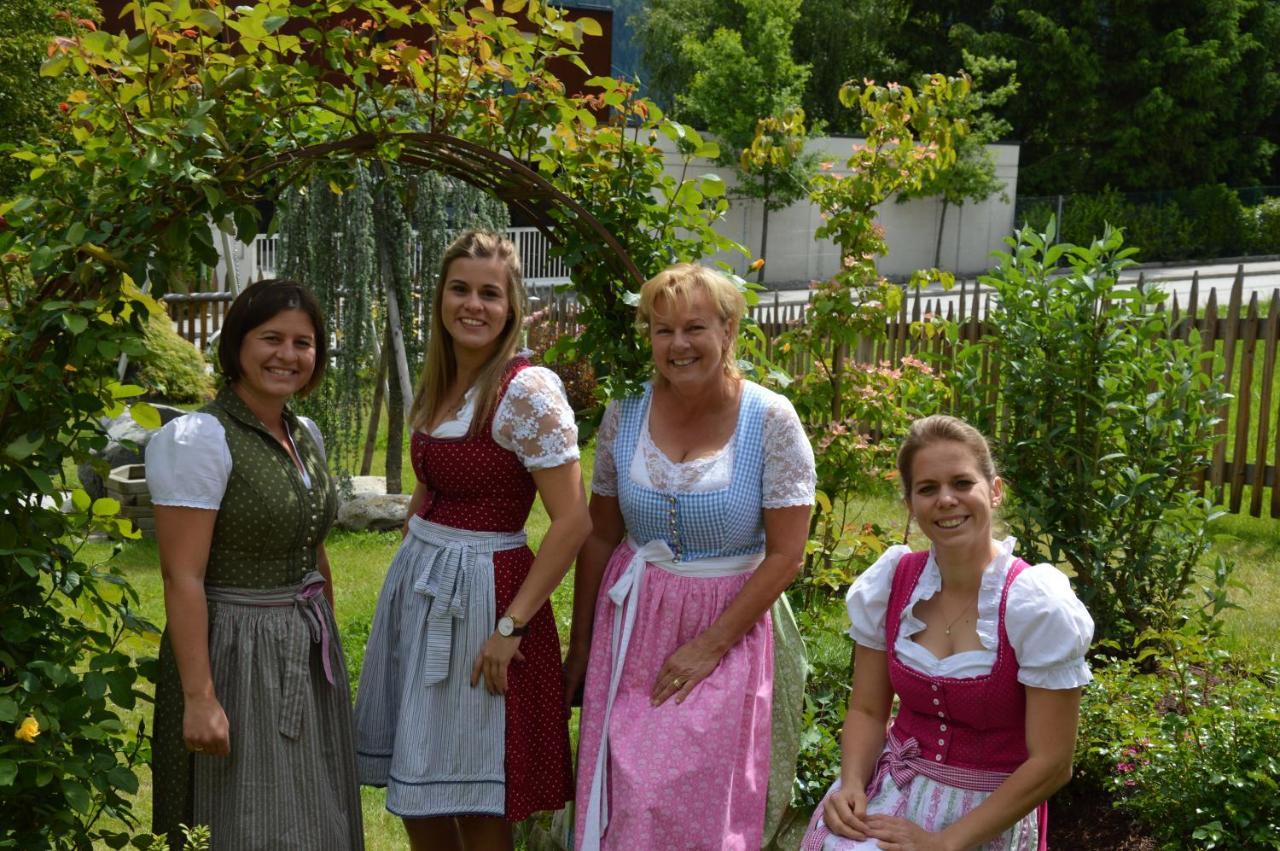 Hotel Landhaus Zillertal Fugen Bagian luar foto