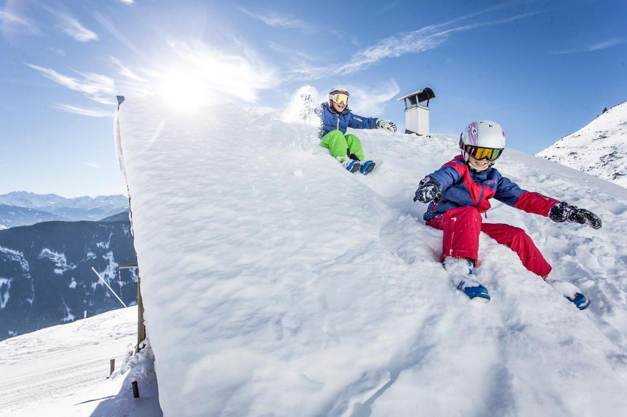 Hotel Landhaus Zillertal Fugen Bagian luar foto