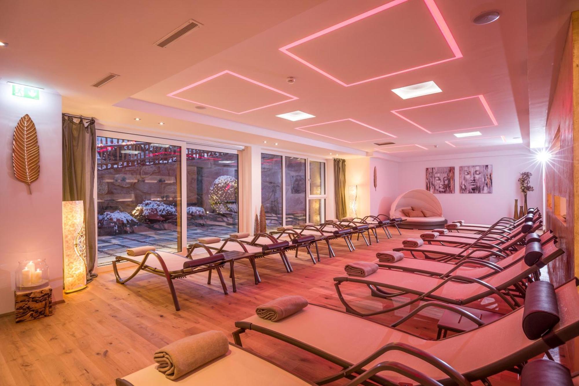 Hotel Landhaus Zillertal Fugen Bagian luar foto