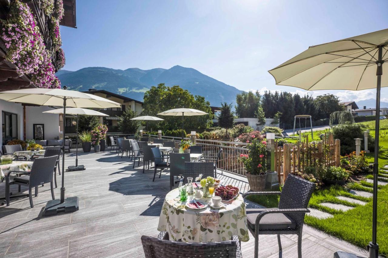 Hotel Landhaus Zillertal Fugen Bagian luar foto